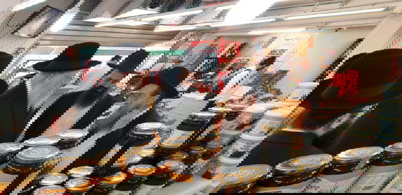 כשרות מאוחדת: רבני העיר בסיור משותף