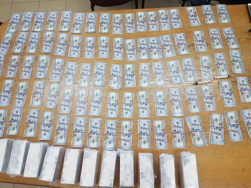 השטרות המזוייפים