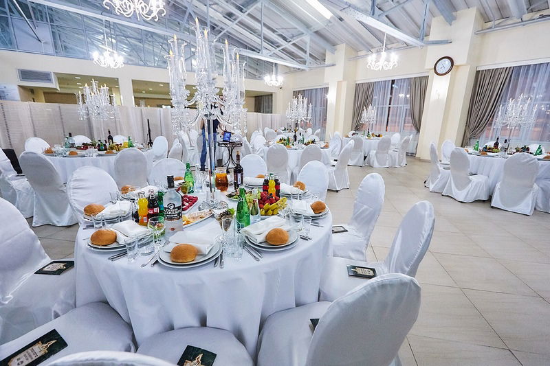 במרכז החסד היהודי במוסקבה חגגו שבע-ברכות לבת מנהל הקהילה