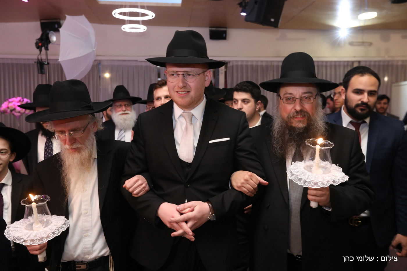 מזל טוב! אבי רבינא - התחתן • צפו בגלריה