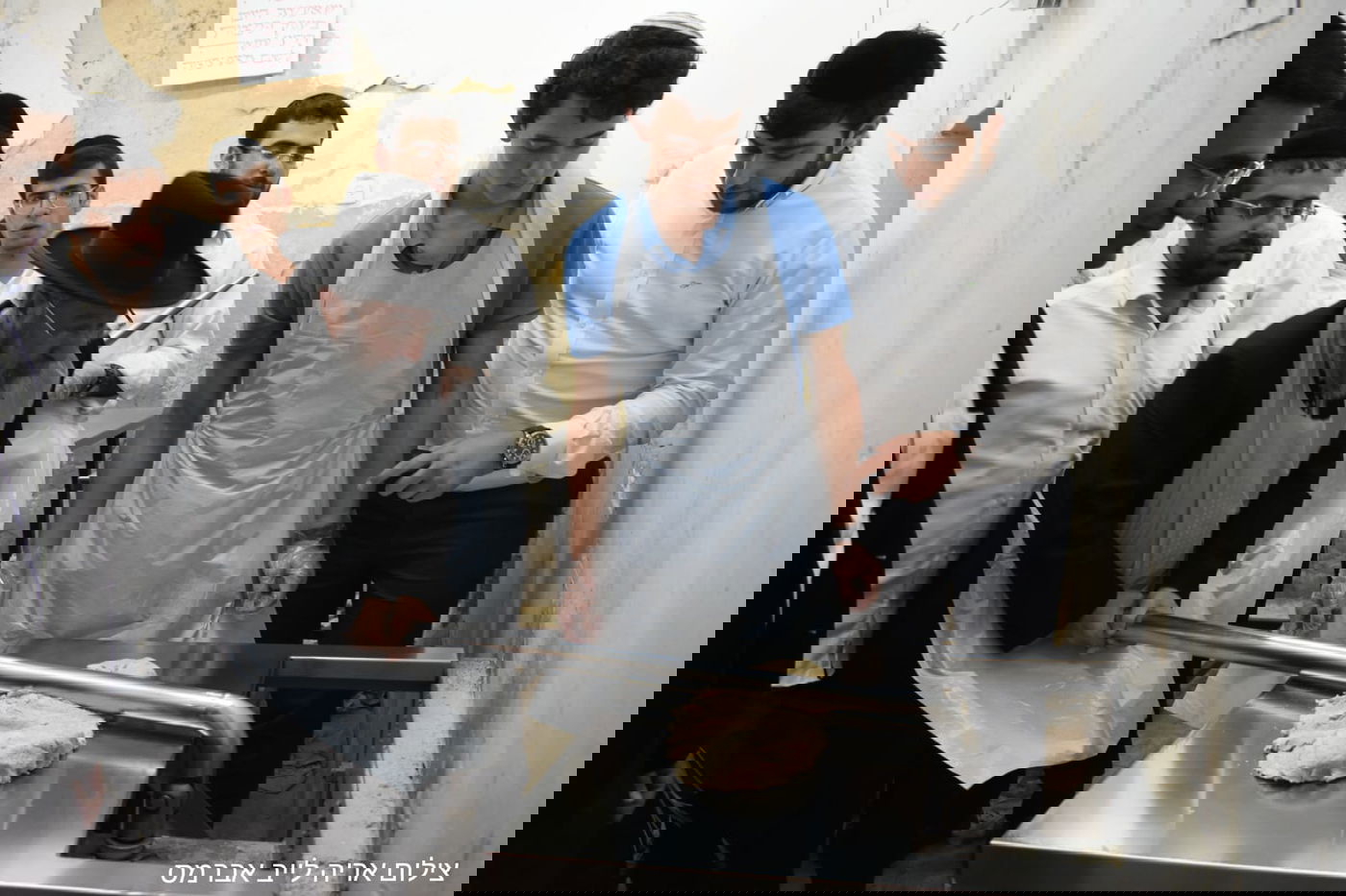 'שושנים לדוד': הראב"ד באפיית מצות יד