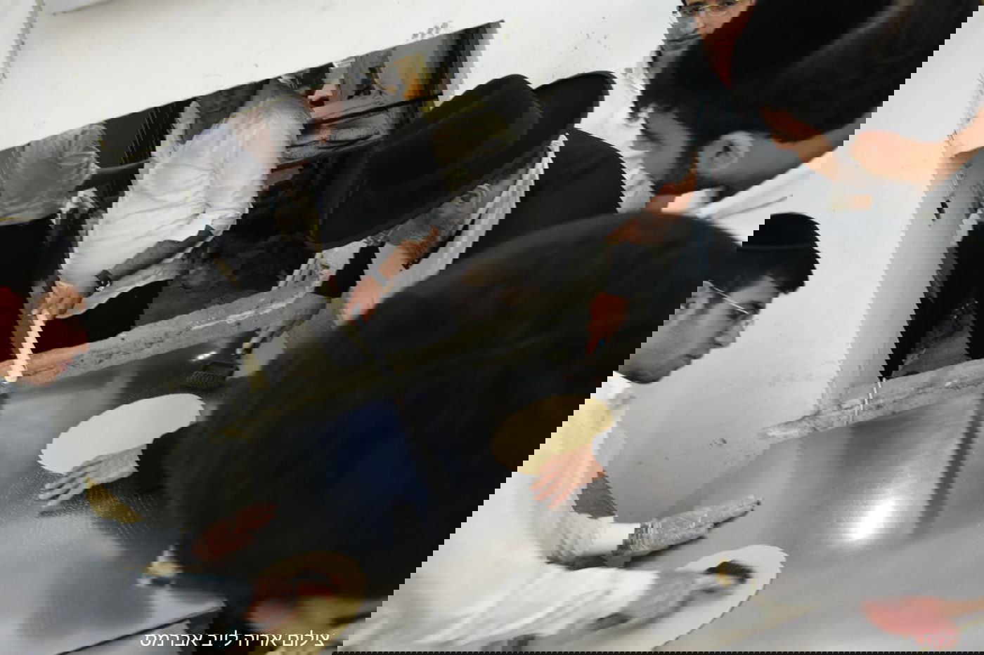 'שושנים לדוד': הראב"ד באפיית מצות יד