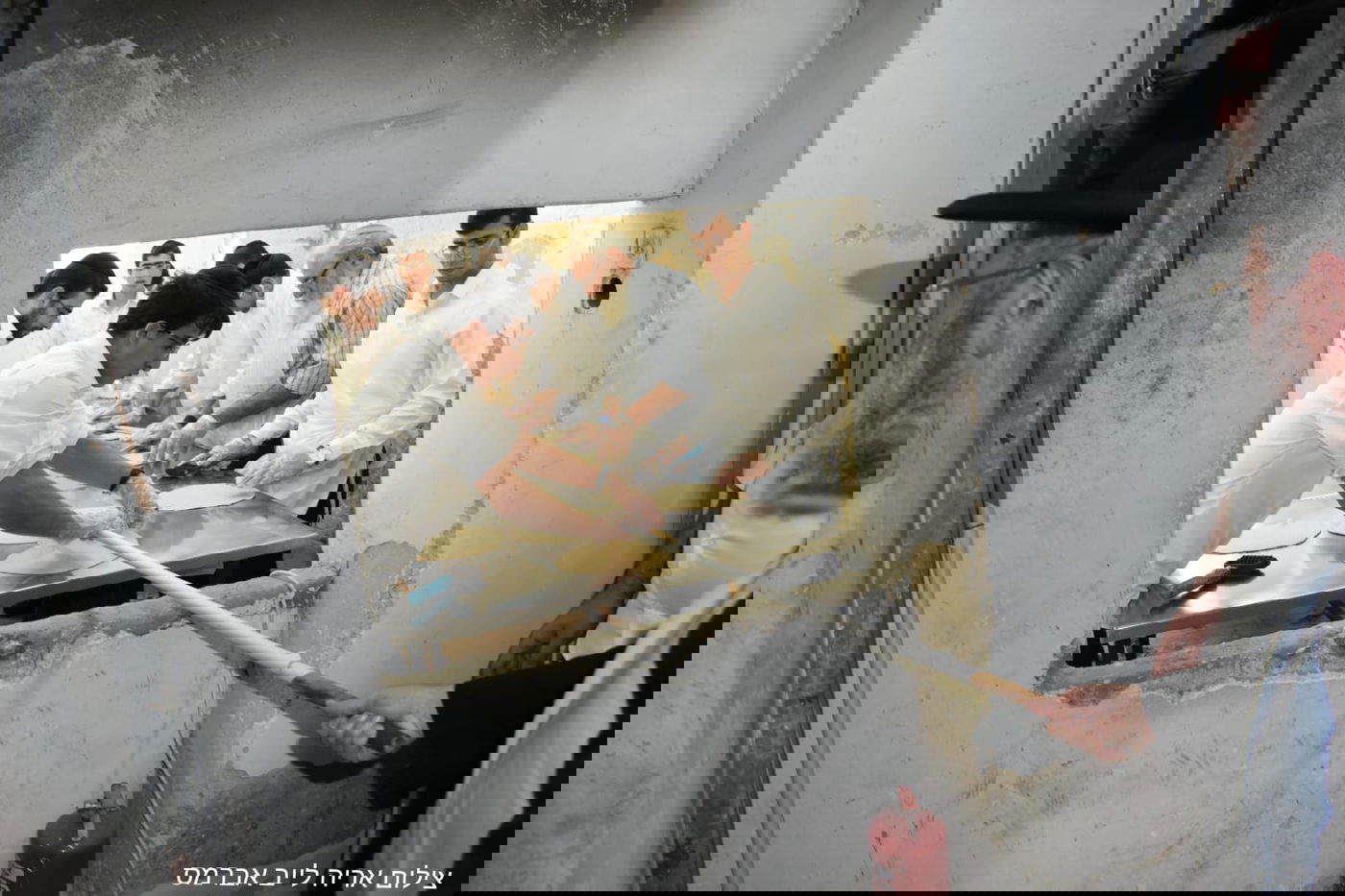 'שושנים לדוד': הראב"ד באפיית מצות יד