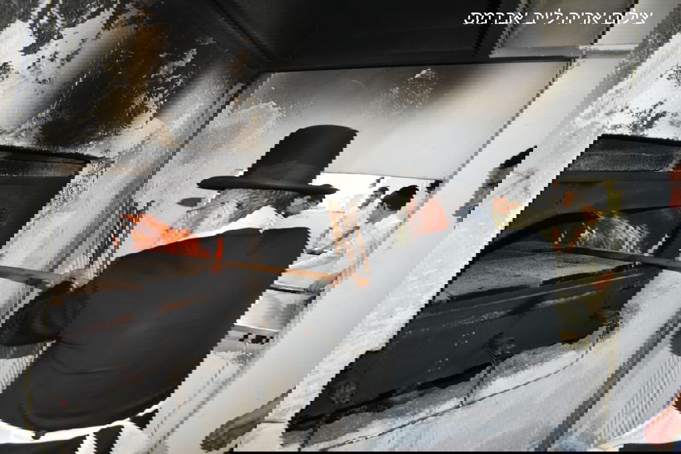 'שושנים לדוד': הראב"ד באפיית מצות יד