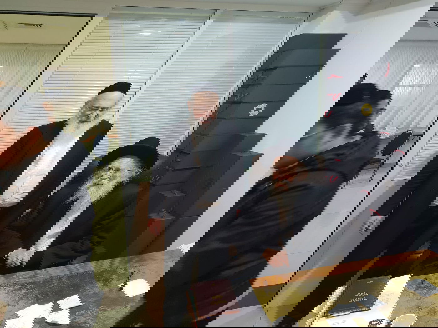 הצדיק רבי שמעון גלאי סחף את בני הישיבות בצרפת