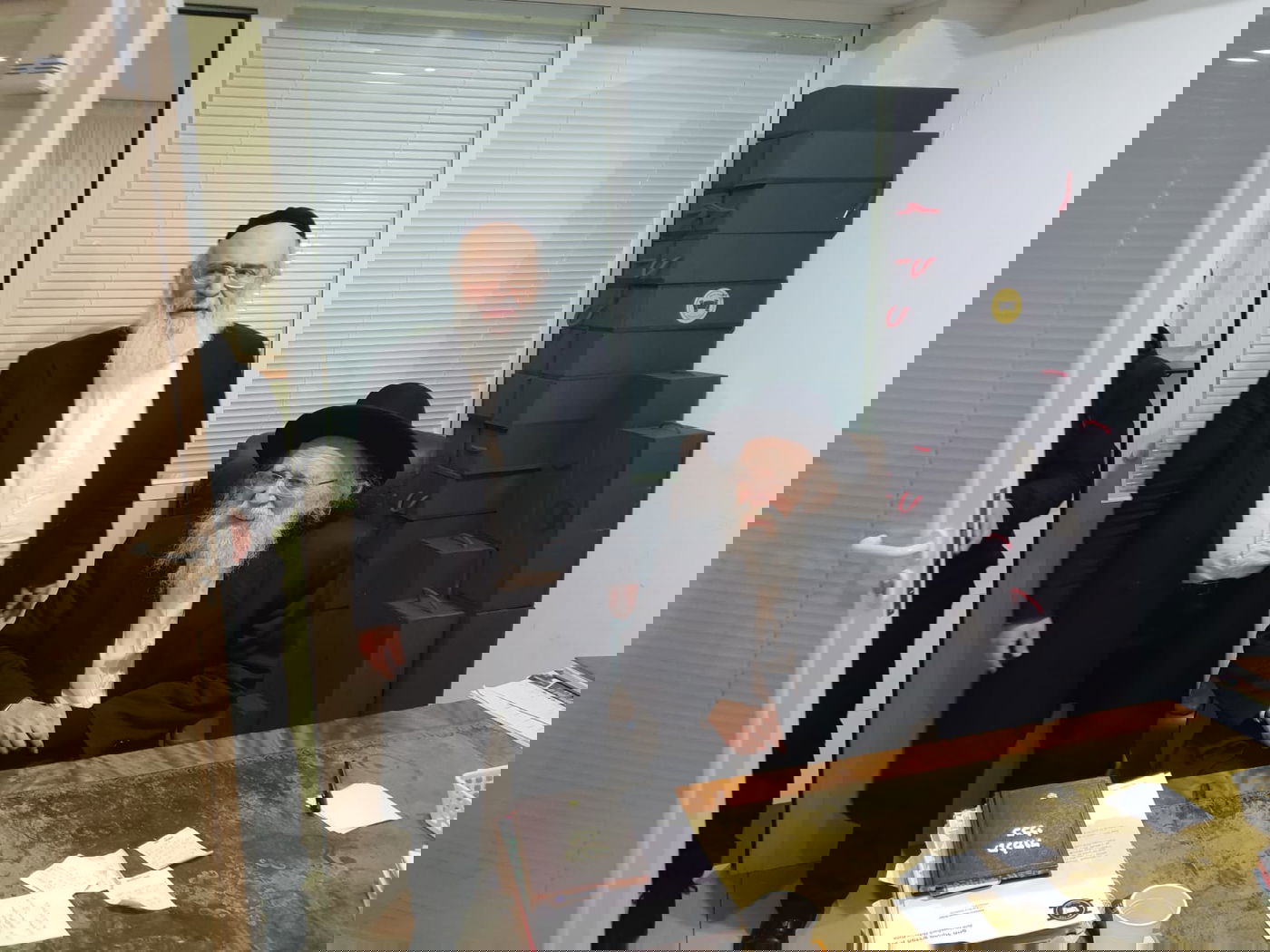 הצדיק רבי שמעון גלאי סחף את בני הישיבות בצרפת