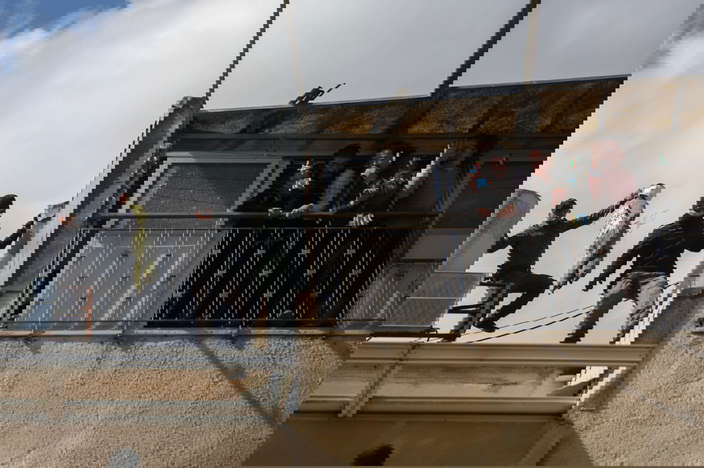 ביום שתלו את המן, תלו הקיצונים בובת חייל