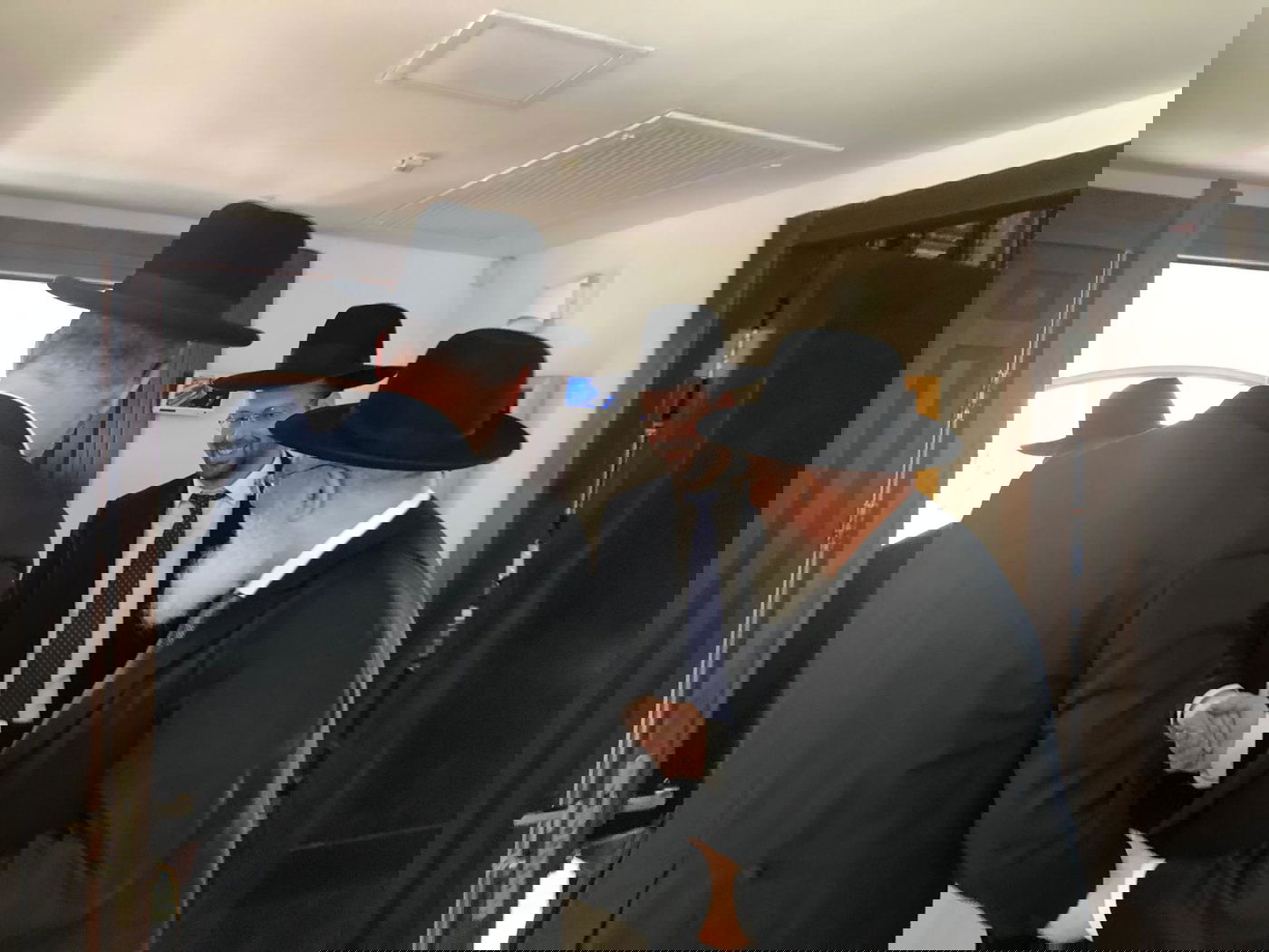 הרב הראשי ביקר במעונו של הראשל"צ הגר"ש עמאר