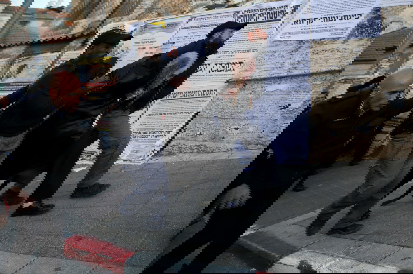 הקיצונים ניסו לארגן הפגנה; השוטרים סיכלו