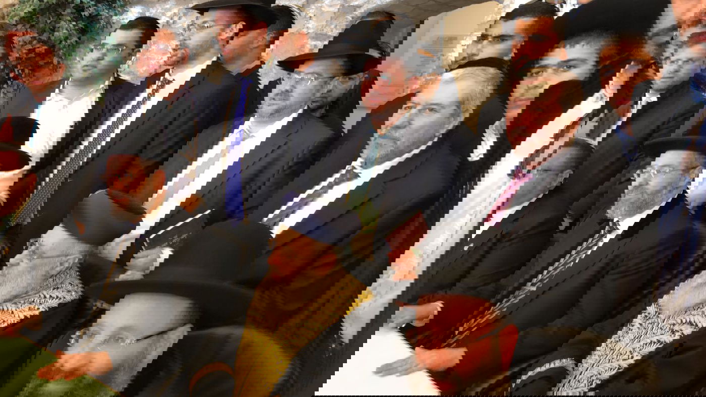 תיעוד: 'הקבלת פני רבו' לרבנים הראשיים