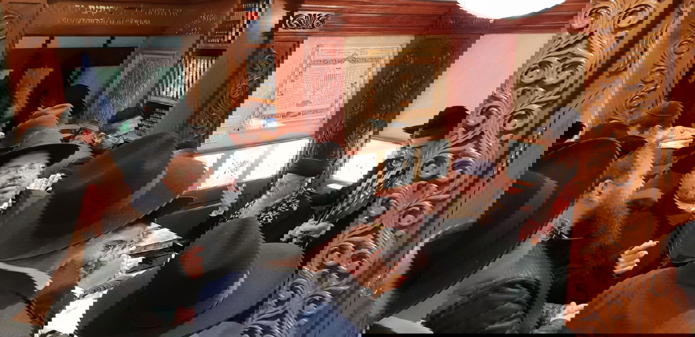 פסח במעונו של זקן הראשונים לציון • תיעוד