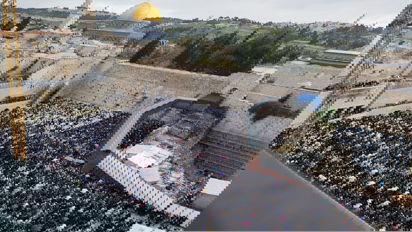 רבבות השתתפו בברכת הכהנים המסורתית