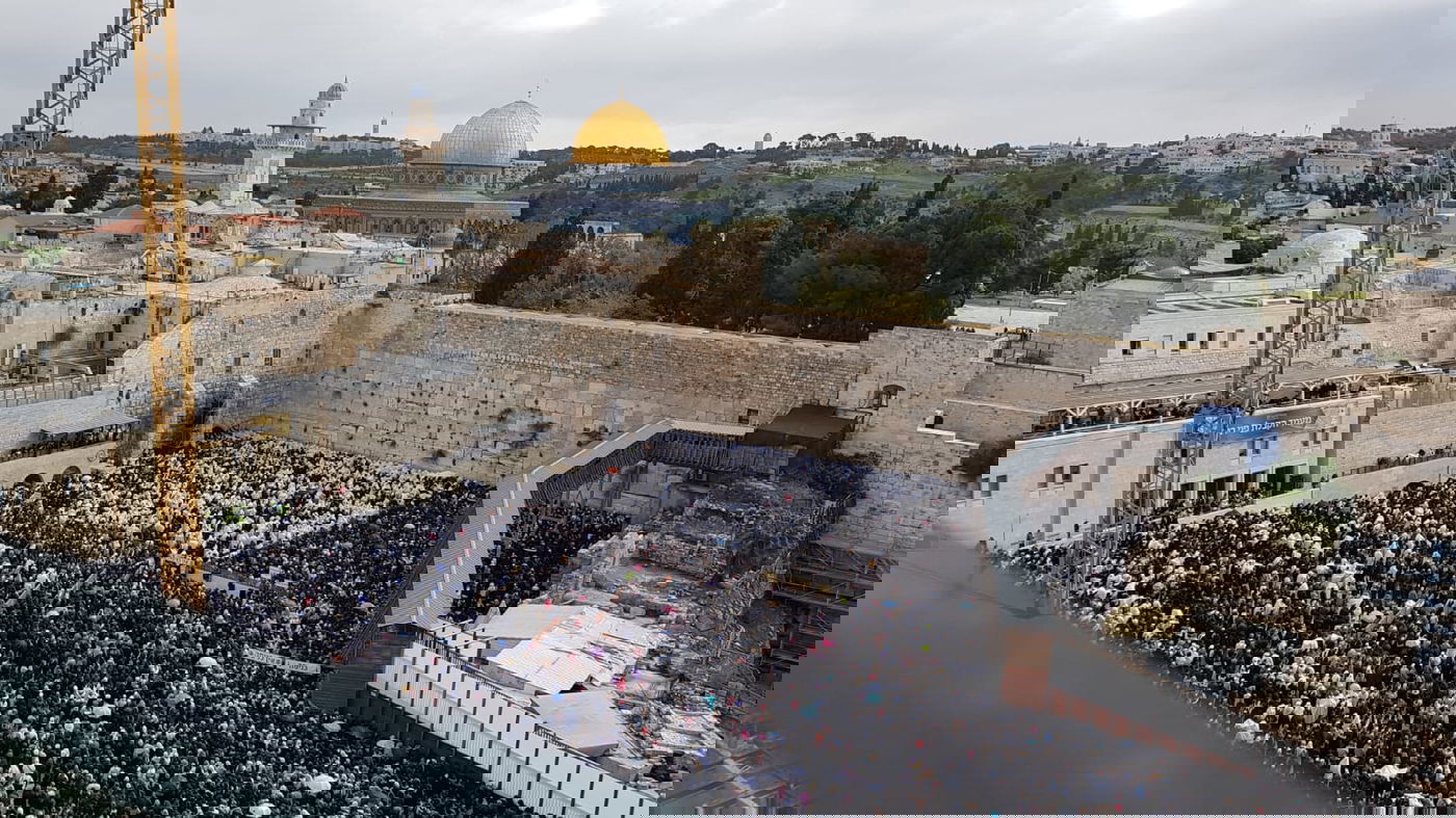 רבבות השתתפו בברכת הכהנים המסורתית