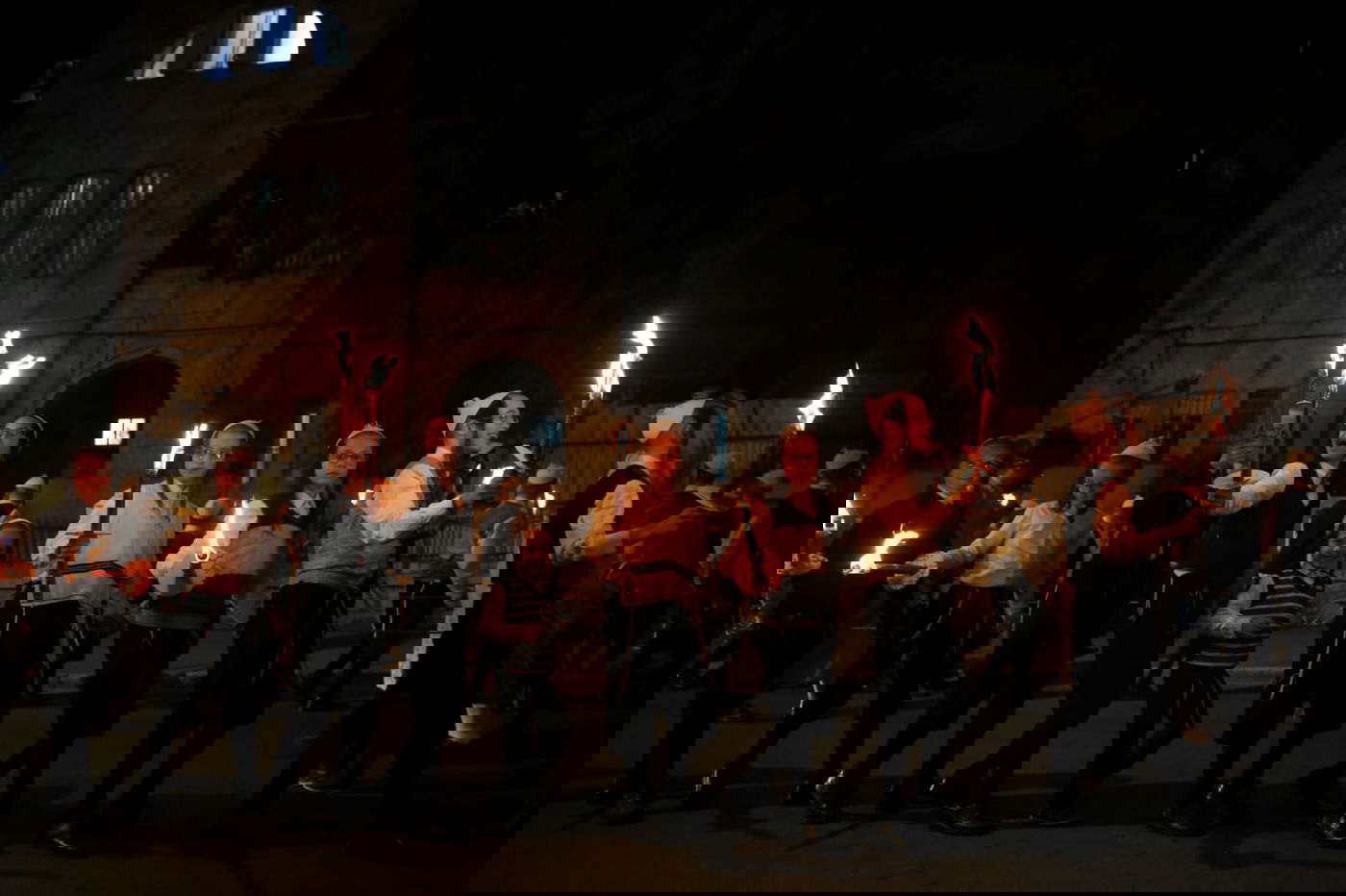 הכנסת ספר תורה לביהמ"ד 'תולדות אהרן'