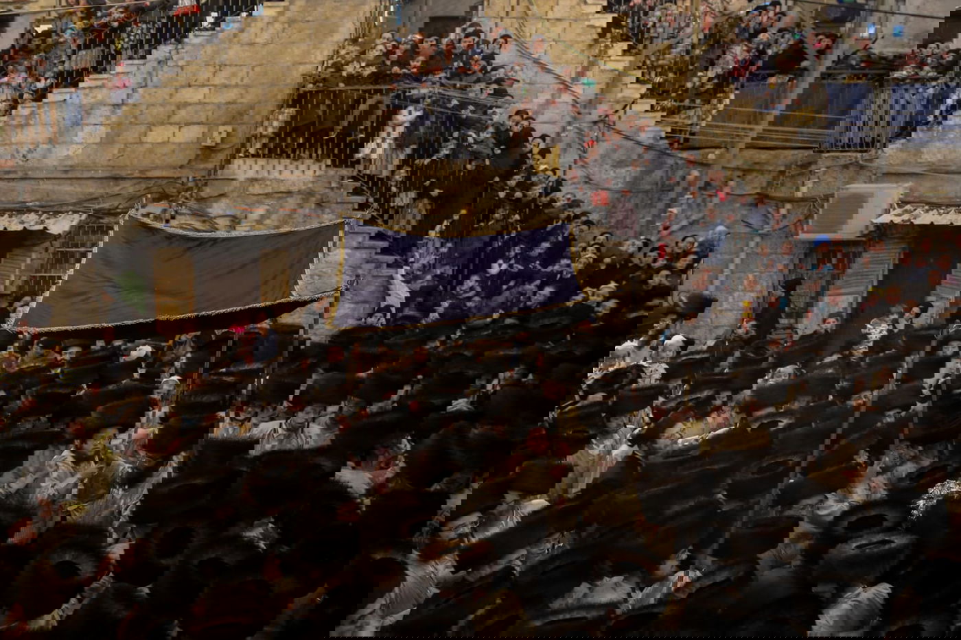 הכנסת ספר תורה לביהמ"ד 'תולדות אהרן'