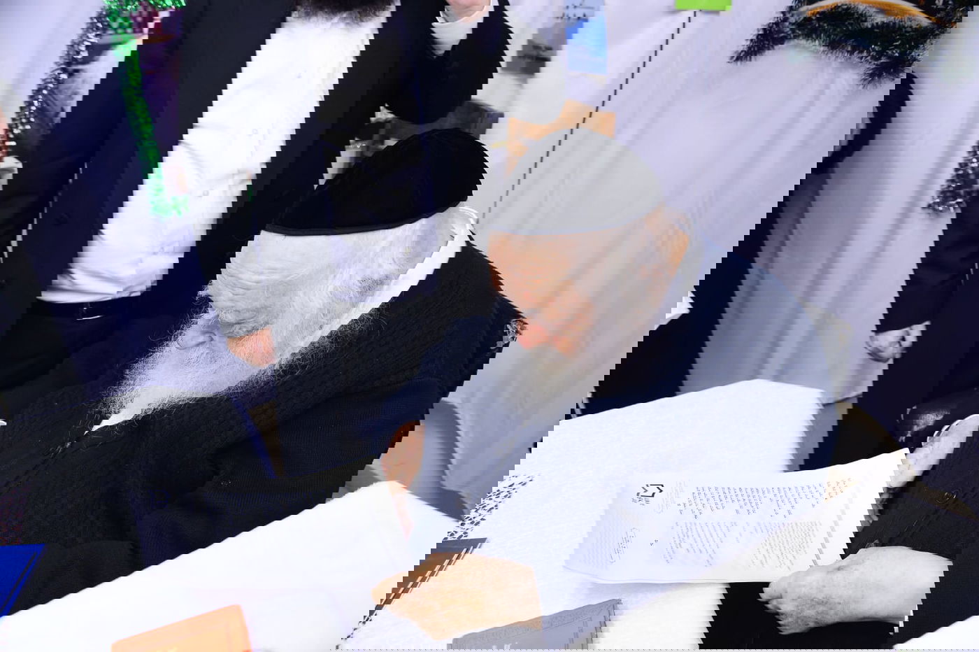 לראשונה: מעמד תפילה מיוחד בחדרו של מרן שר התורה