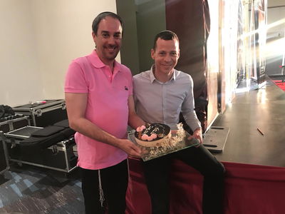 עמירן דביר חגג יום הולדת לעמית סגל • צפו