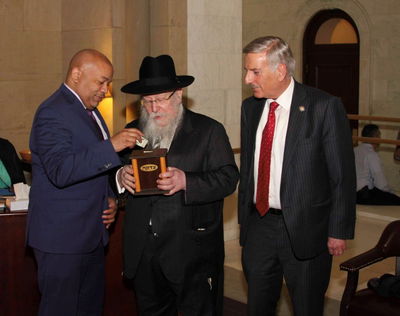 עומדים בתור