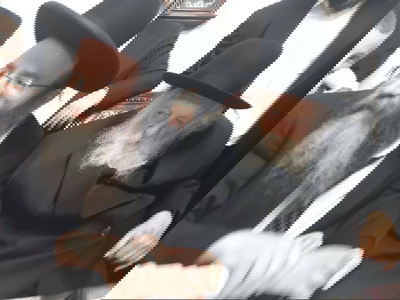 בבית תלמידו