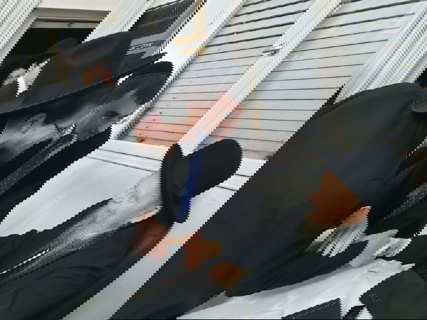 תיעוד: חול המועד במעונו של ראש הישיבה