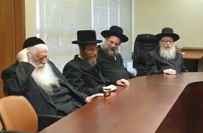 "יש לו קוד בטלפון": חברי ג' התבדחו על דרעי