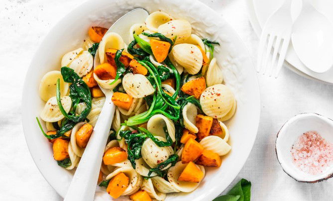 סלט פסטה קר