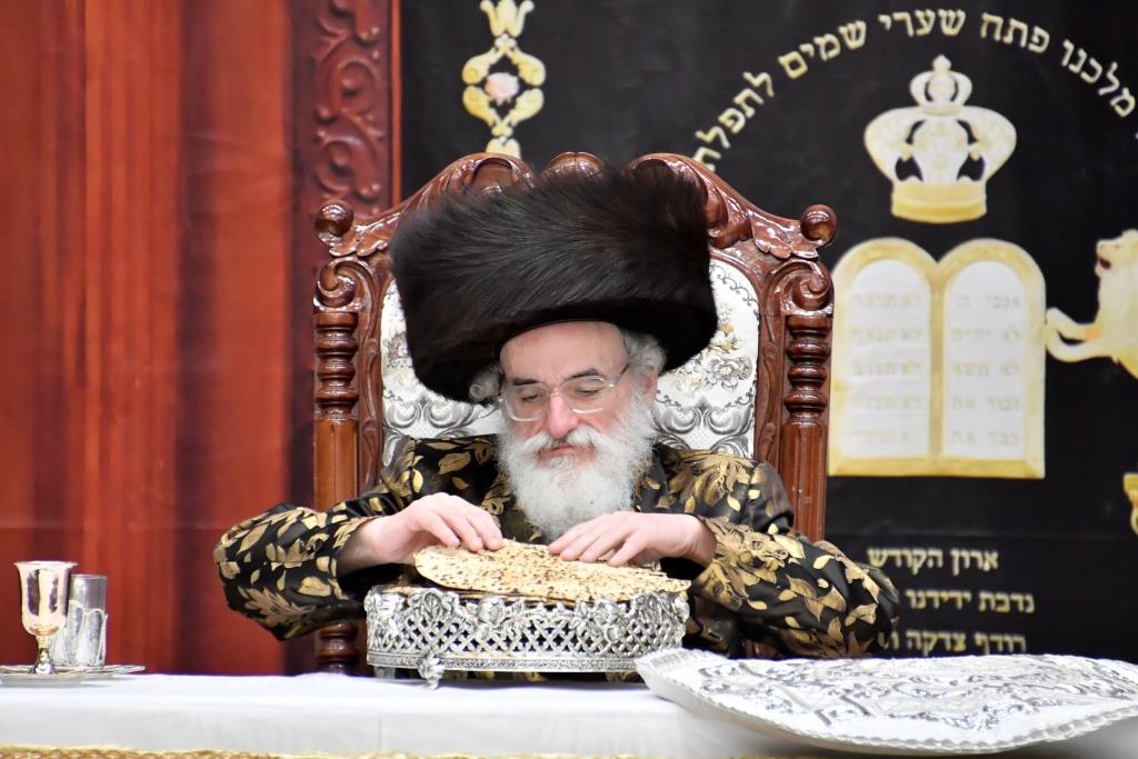 מההכנה עד לחג: פסח עם האדמו"ר מויז'ניץ