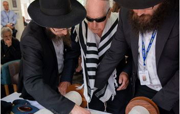 הקשיש בעלייה לתורה