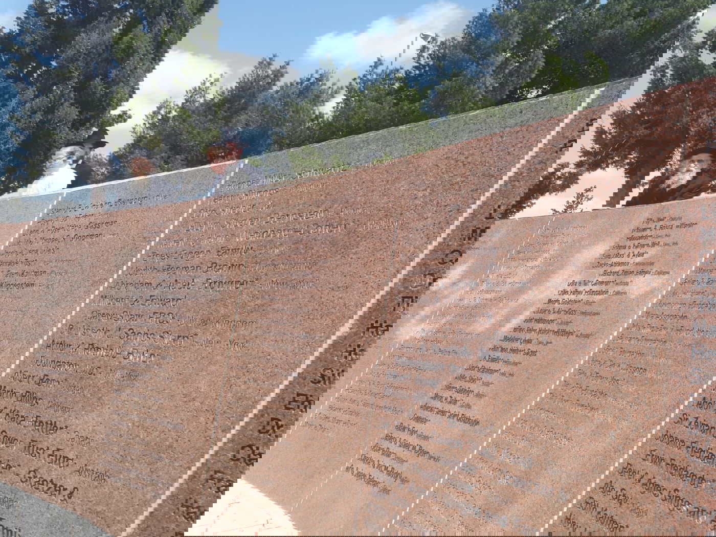 ראש ישיבת בריסק צפה למקום המקדש