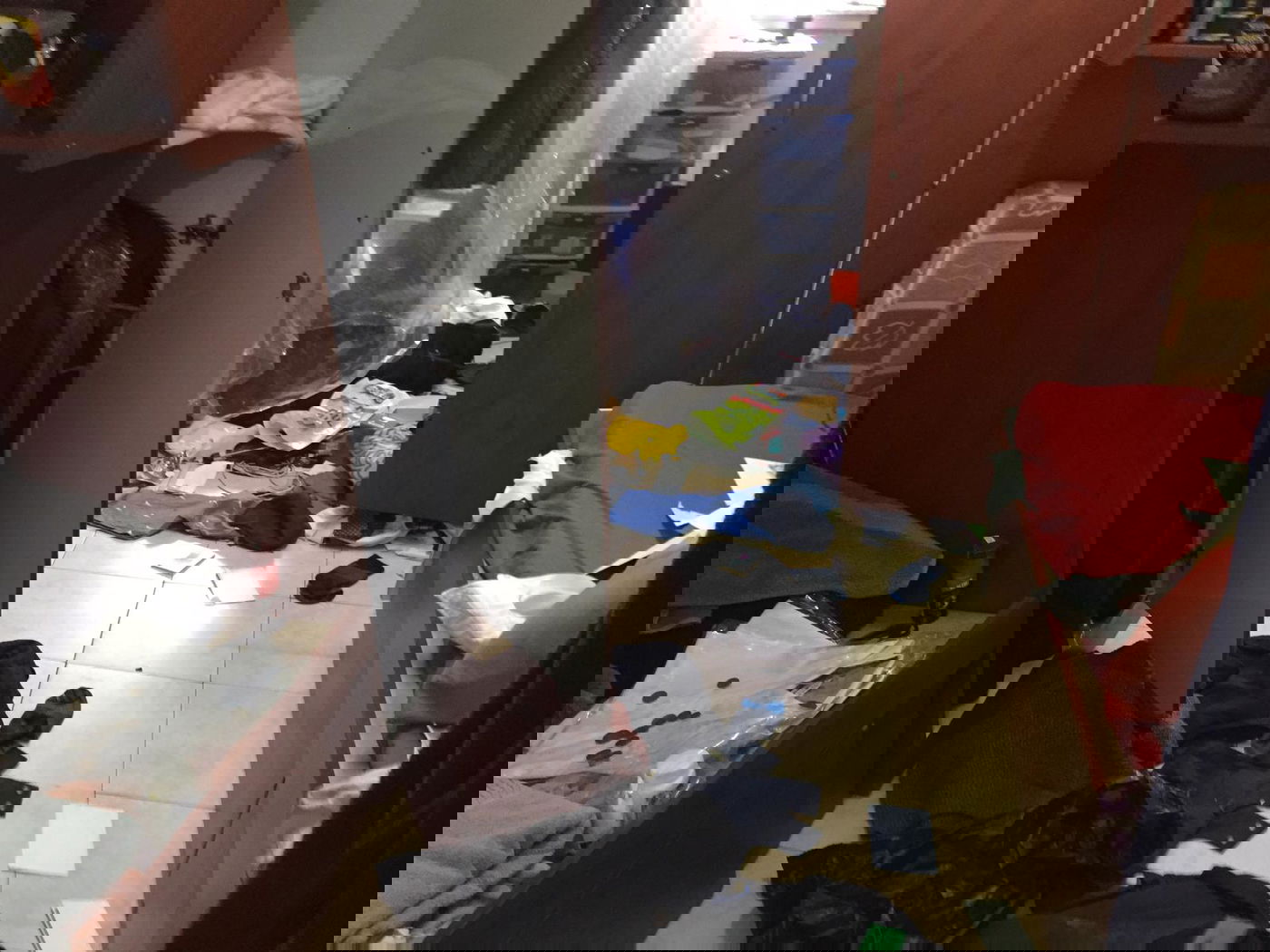 פריצה ופוגרום בפנימייה של ישיבת מיר; המשטרה חוקרת