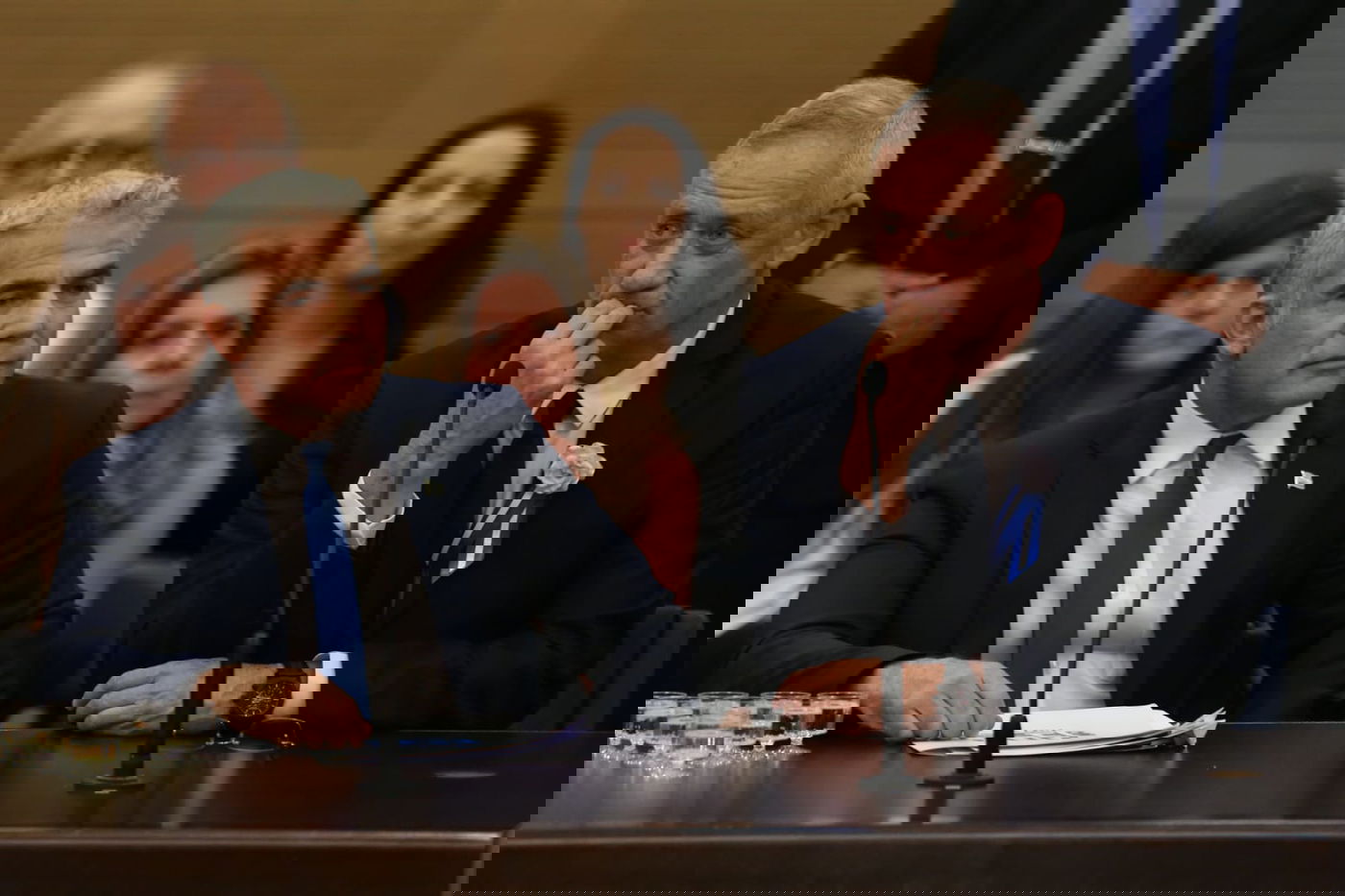 גנץ חבש כיפה: "לא תשנא את אחיך בלבבך"