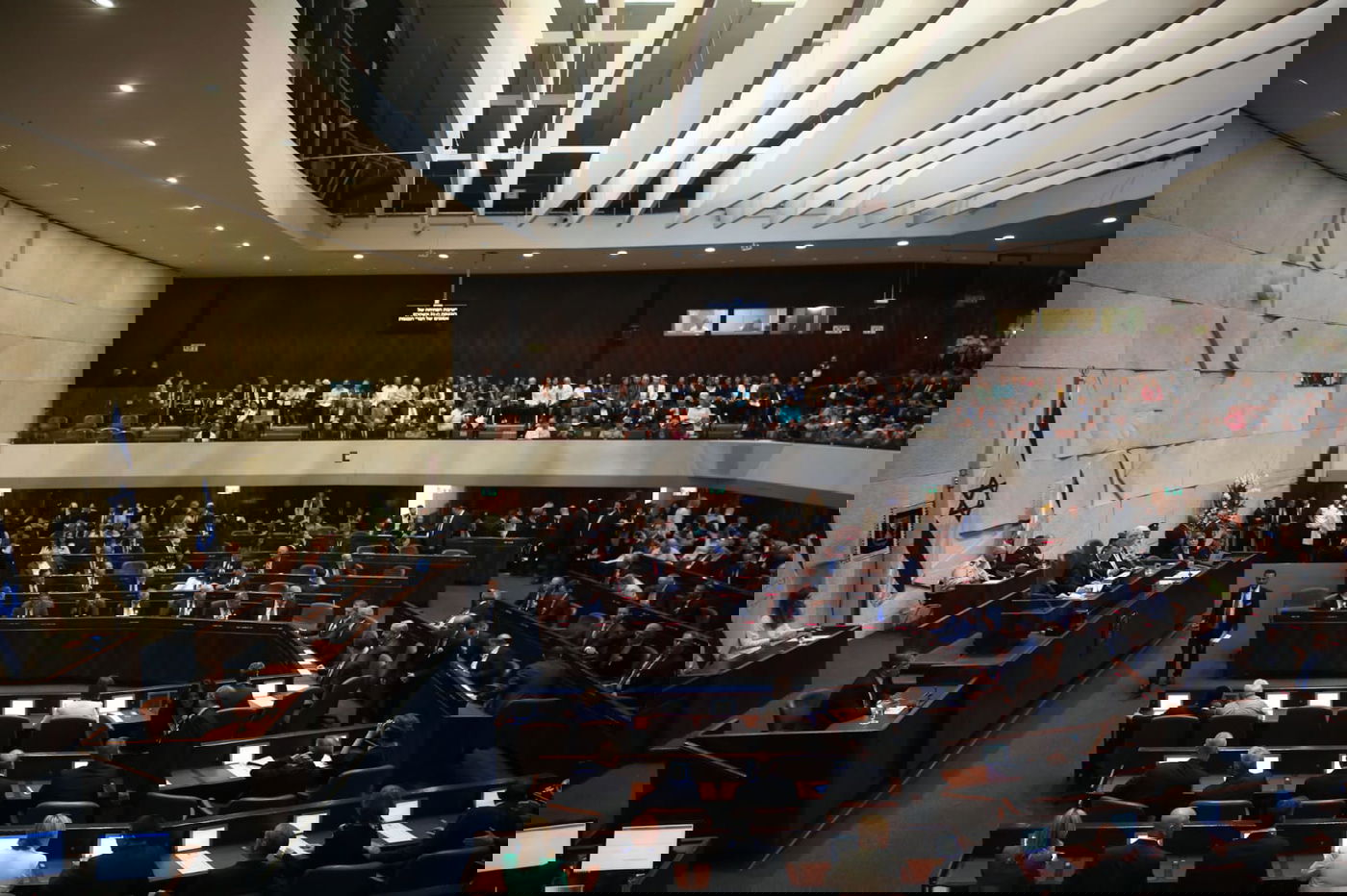 מאחורי הקלעים של השבעת הכנסת ה-21