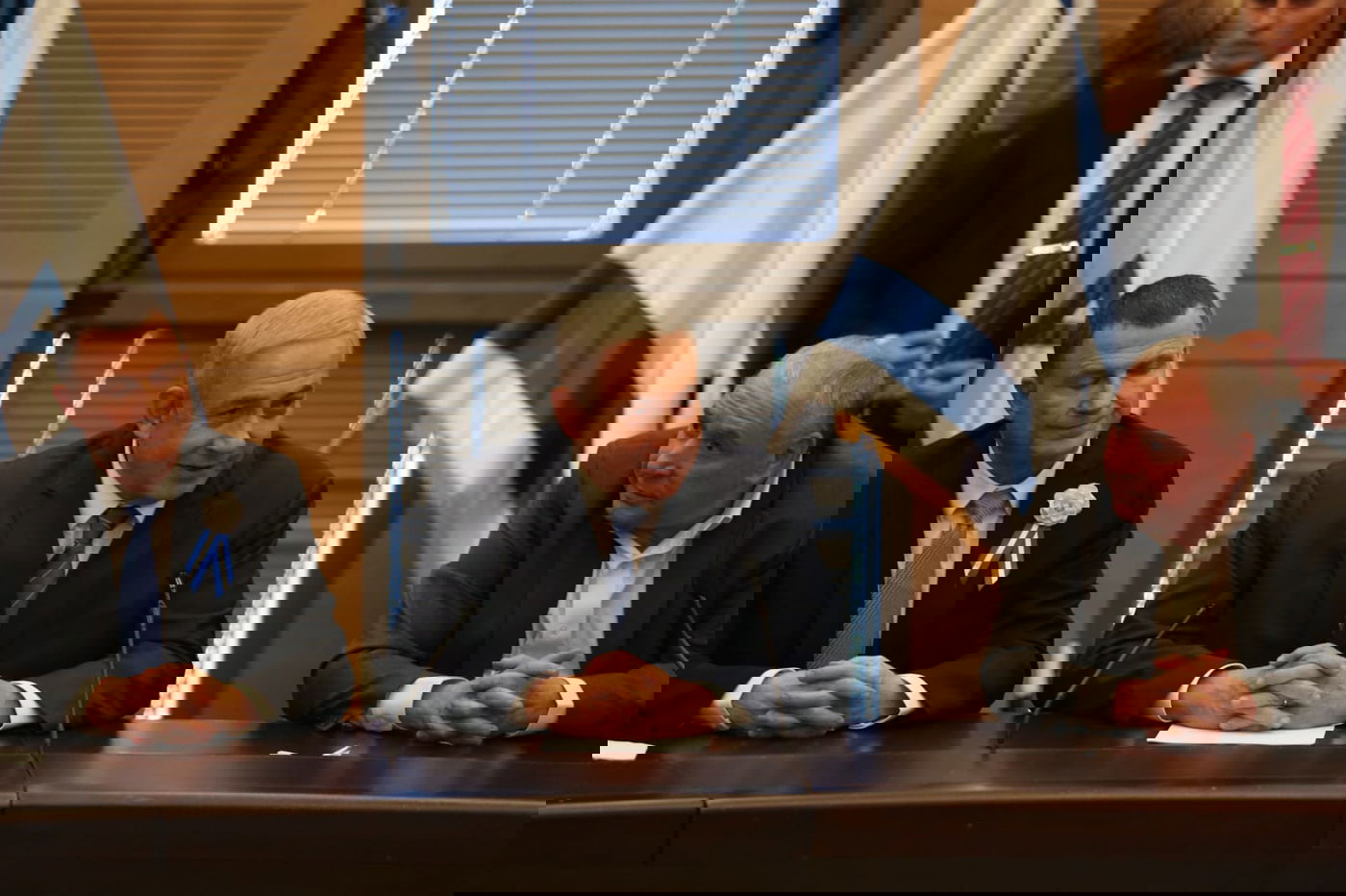 נתניהו מודאג: "עמלים קשה על חוק הגיוס"