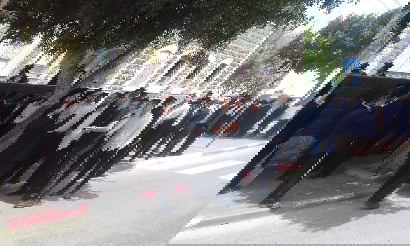 אברכי טבריה הפגינו: "אנחנו משלמים ארנונה"