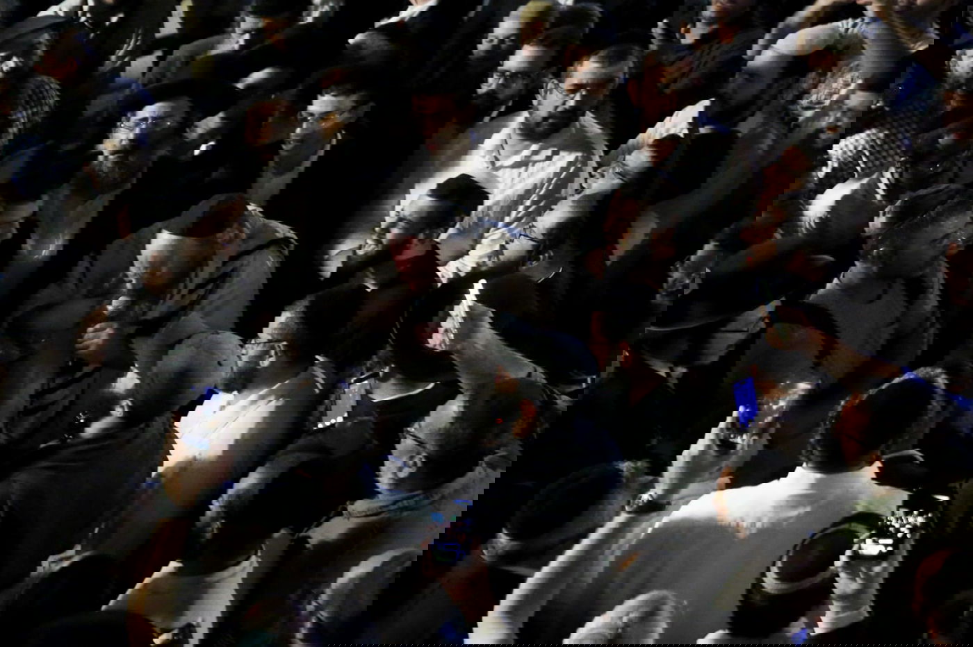 אלפים התפללו בקברו של יהושע בן נון • צפו