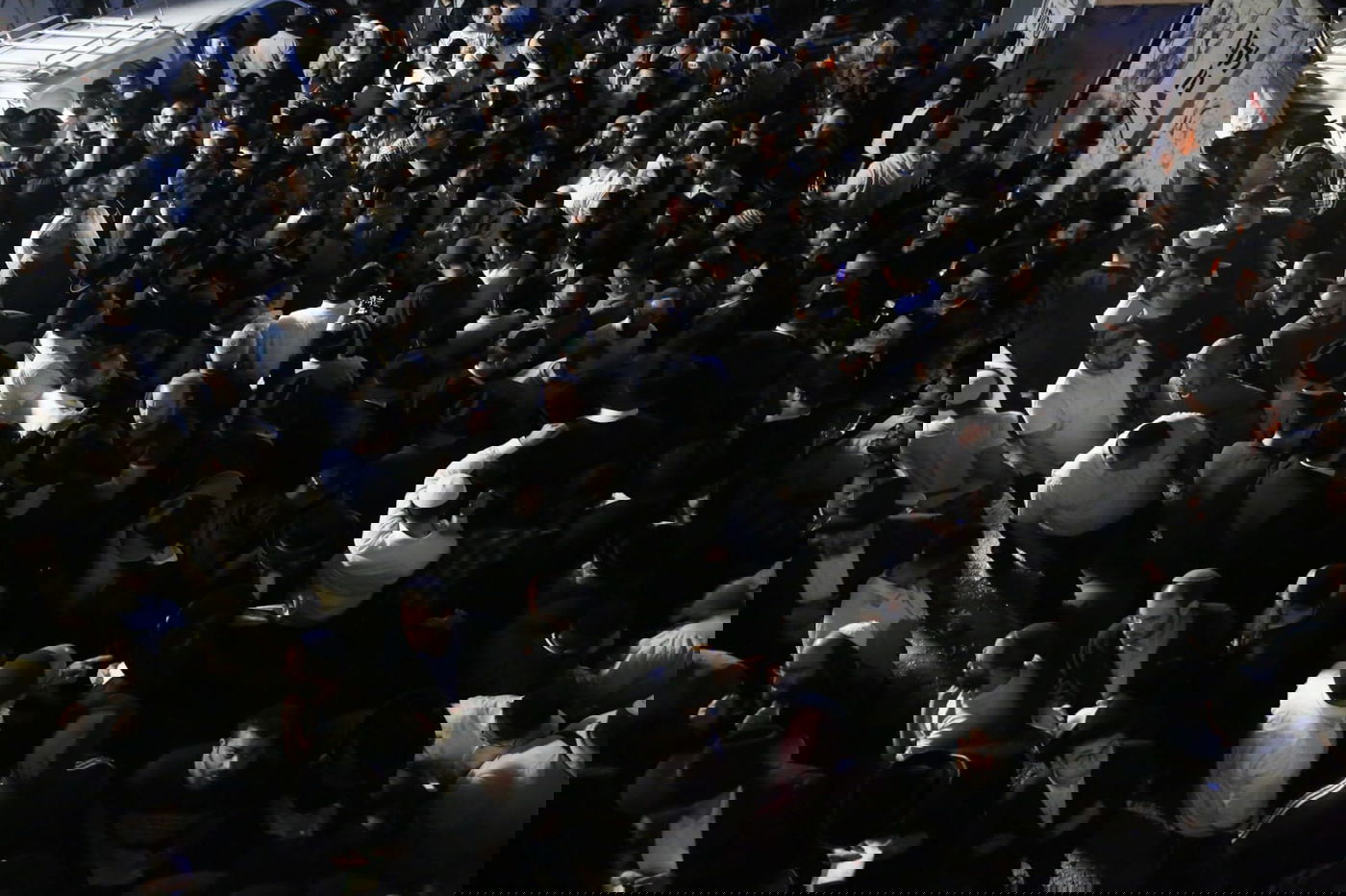 אלפים התפללו בקברו של יהושע בן נון • צפו