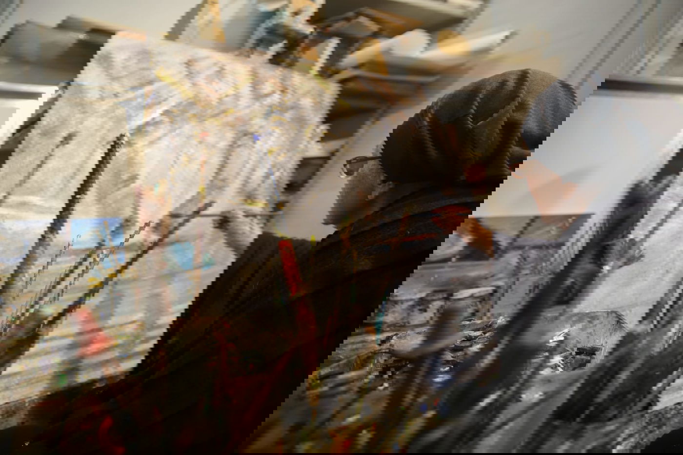 הניצולה שלא מציירת על השואה: "מעציב אנשים"