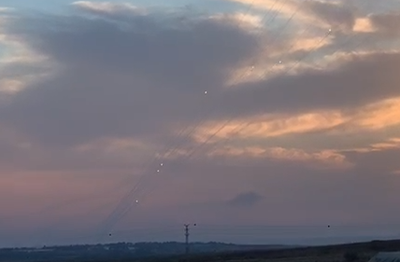 עשרות רקטות בשלוש דקות; כך זה נראה