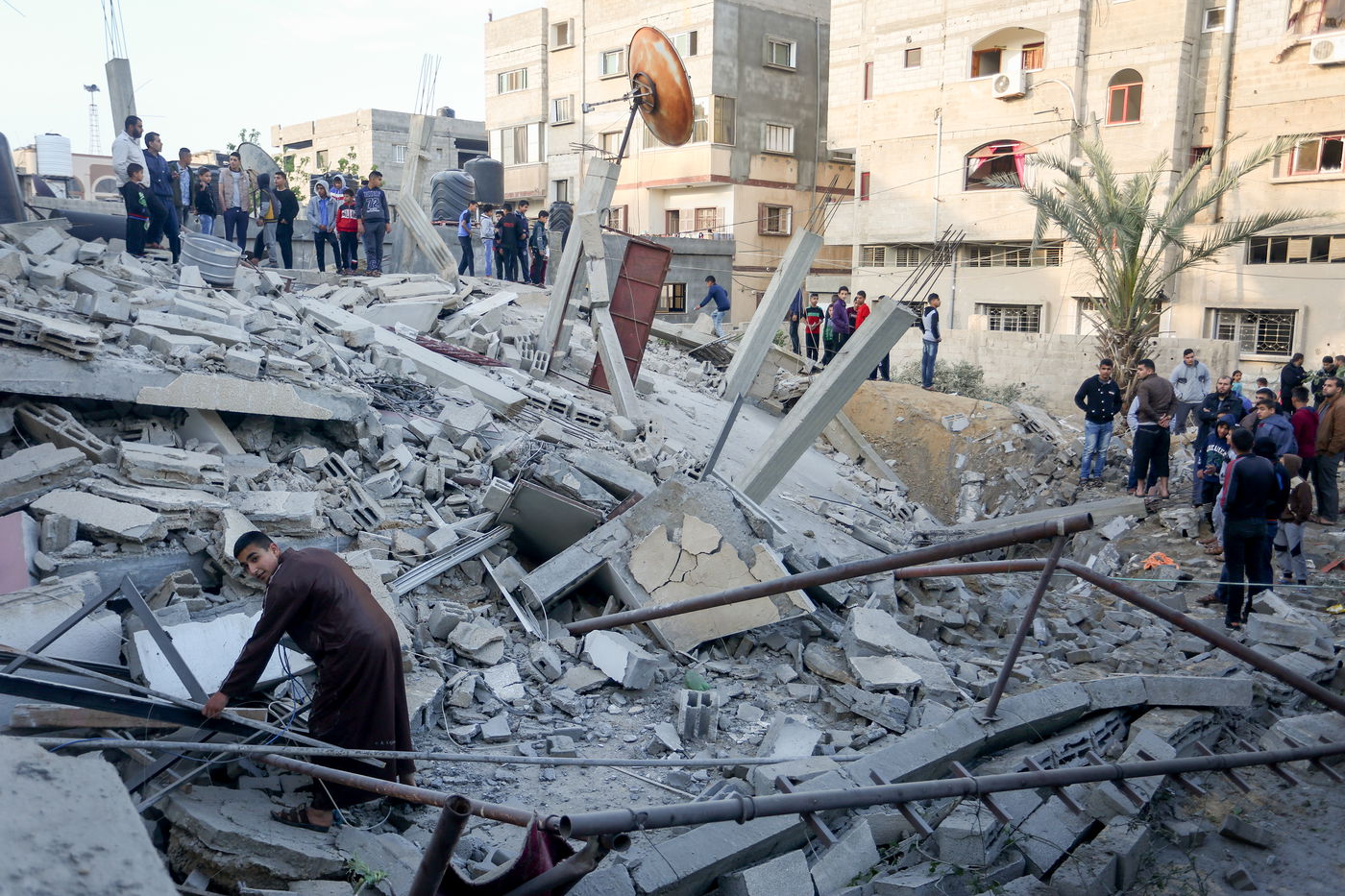 הרס עצום: תיעוד נרחב מתוככי עזה המופגזת