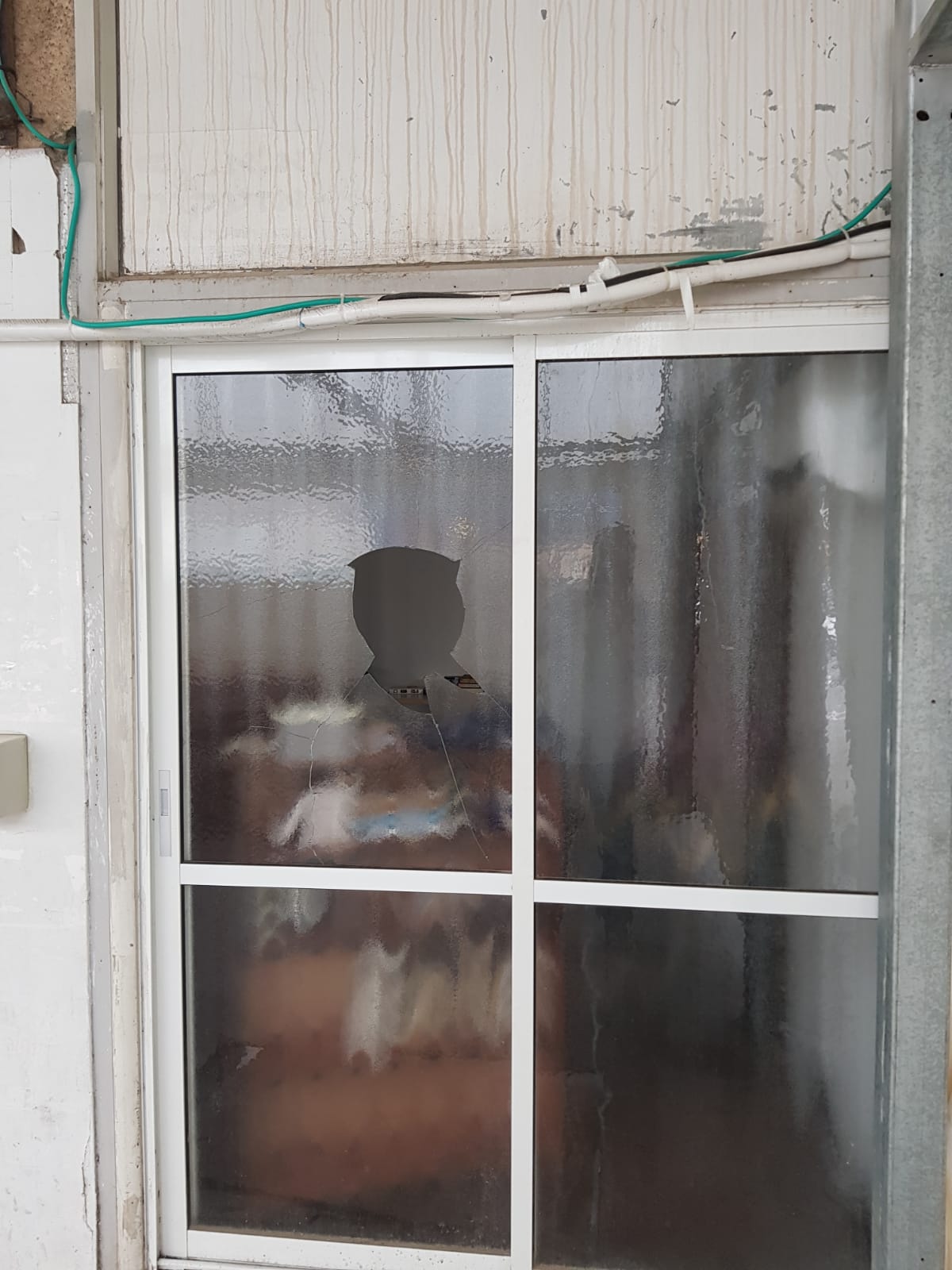 נעצר חשוד בהשחתת בית כנסת בעיר חדרה