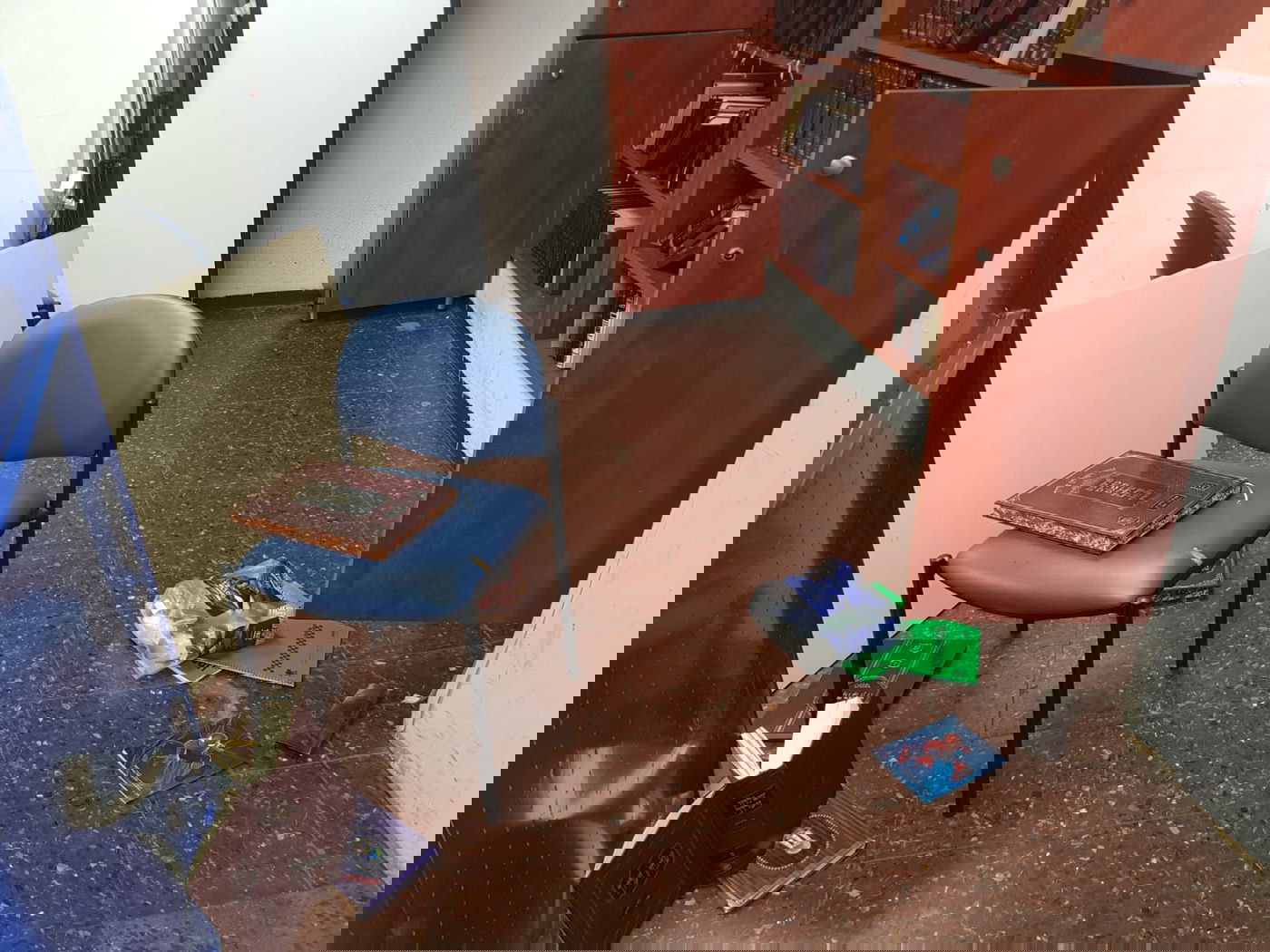 נעצר חשוד בהשחתת בית כנסת בעיר חדרה