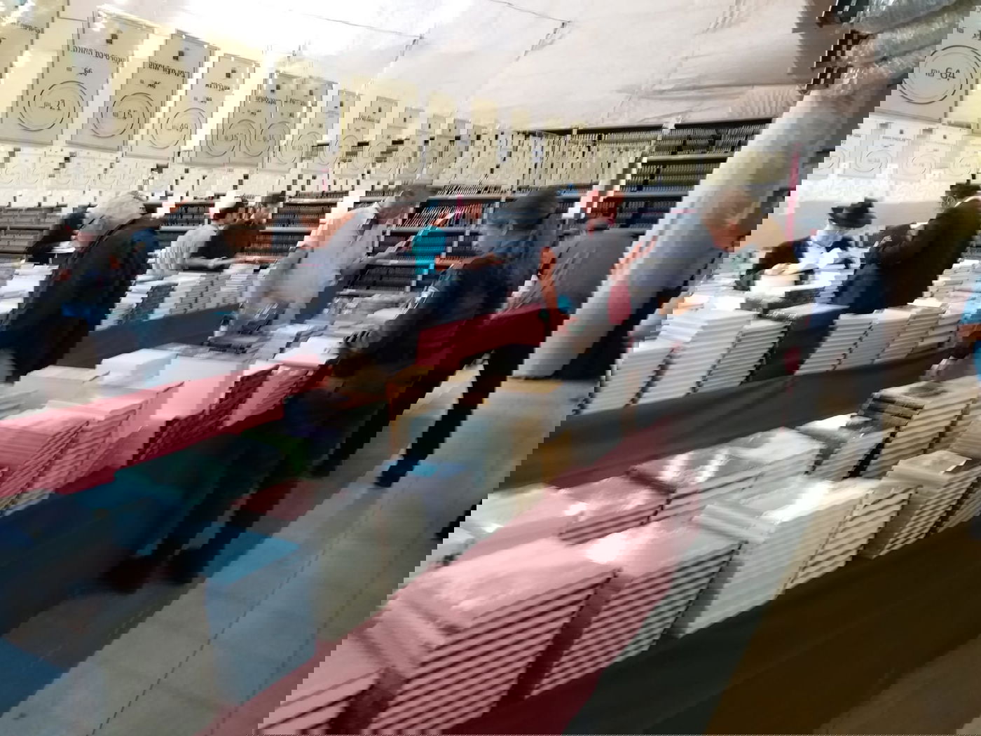 שיא ביריד של כל הזמנים ב'מוסד הרב קוק': מעל 17 אלף מבקרים פקדו השנה את יריד הספרים