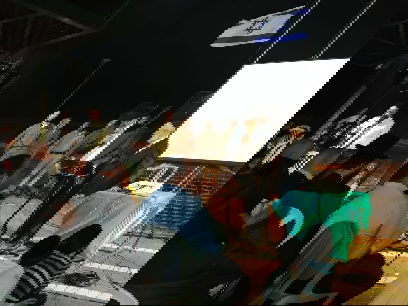 לראשונה בעמנואל: טקס יום הזיכרון • תיעוד