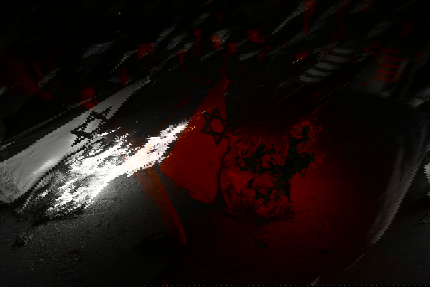 קיצונים תקפו רכב כיבוי - בגלל דגל ישראל