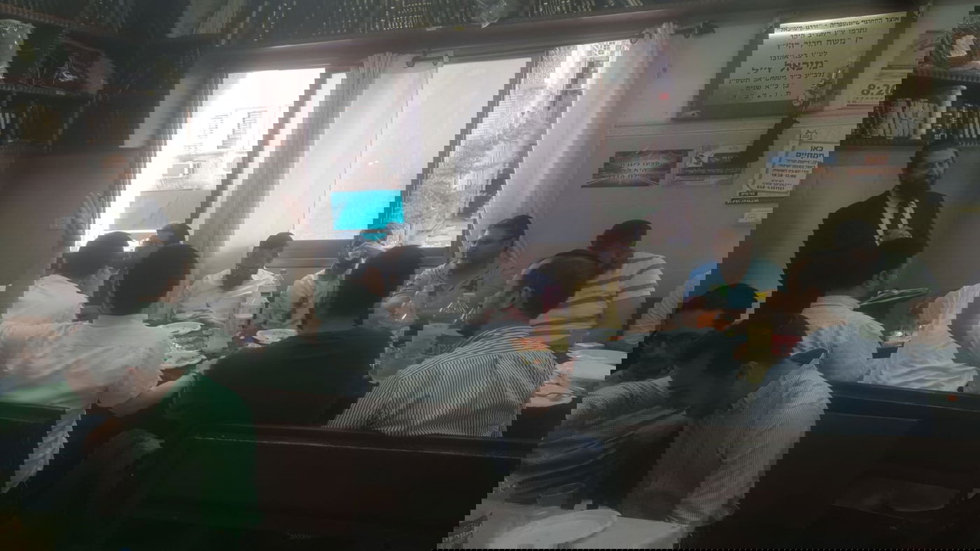 הקהילה חגגה את סיום הש"ס של אחד מחבריה