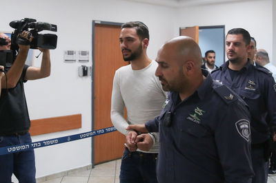 סנדרוסי בבית המשפט