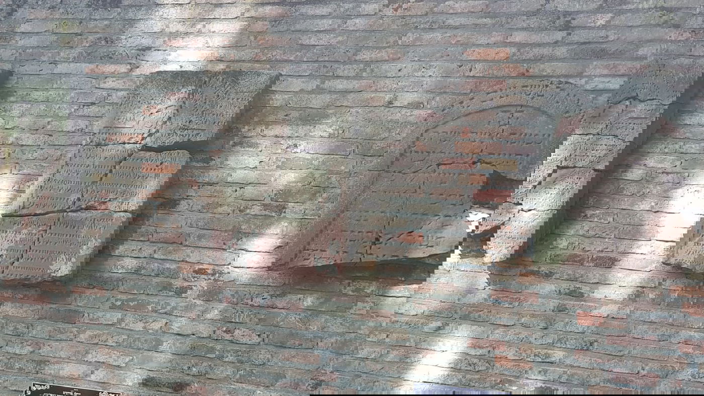 הגר"ד לאו ביקר בקברי הצדיקים בפרנקפורט