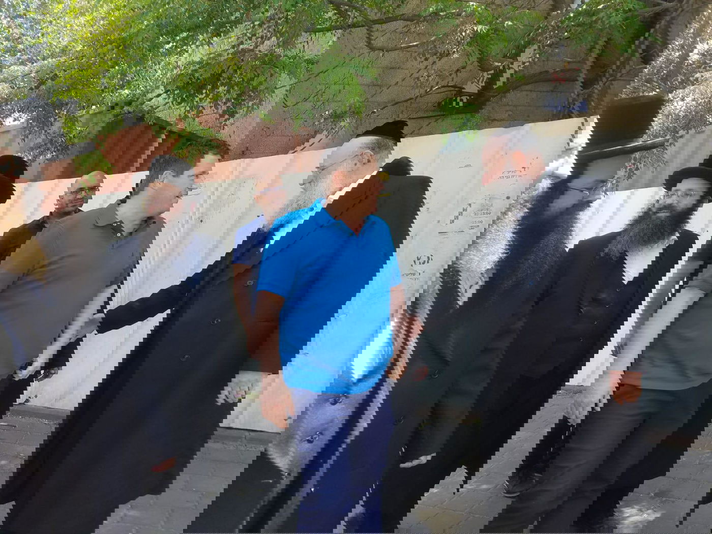 רמי גרינברג הבטיח לחסידים: מבנה לת"ת ולבית הספר