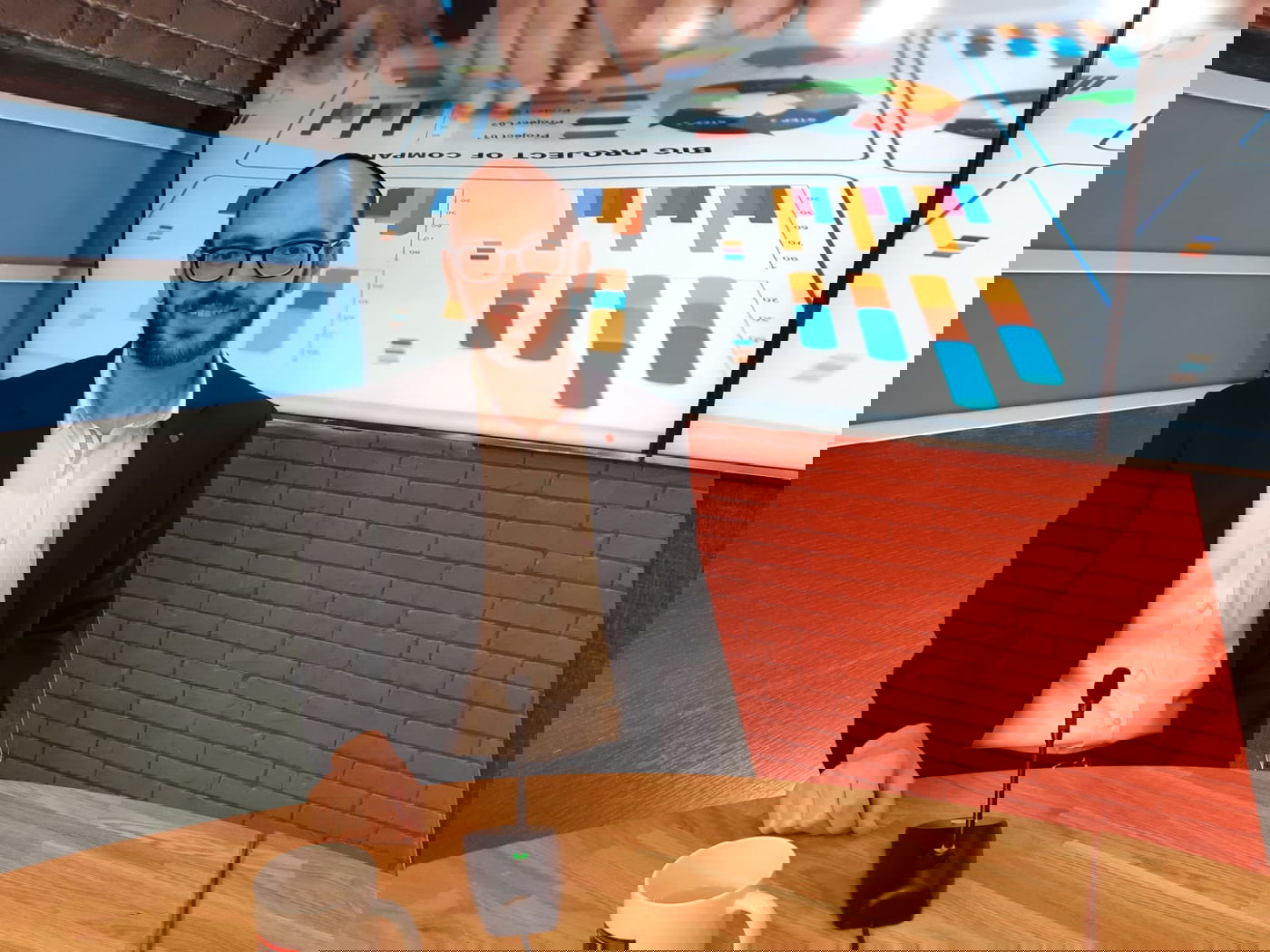 אלי רבינוביץ', באולפן