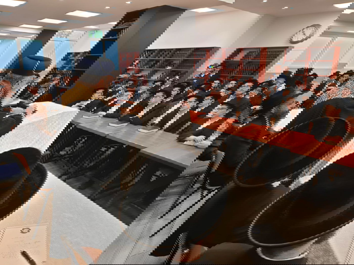 מסע החיזוק של הראשון לציון הגר"י יוסף באנטוורפן. צפו